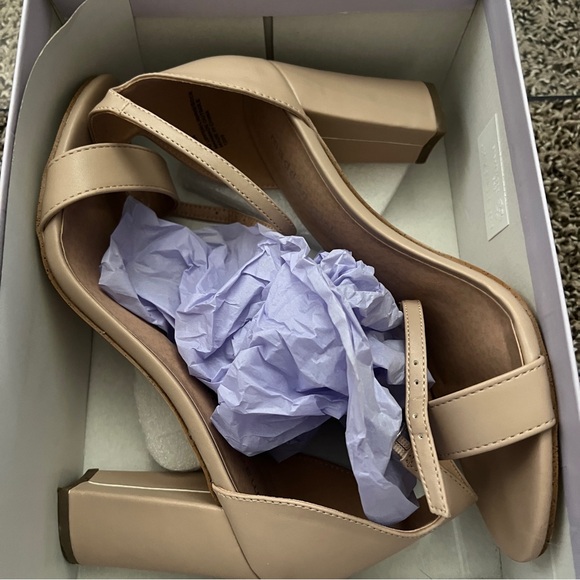 Madden Girl beige heel - Picture 1 of 6